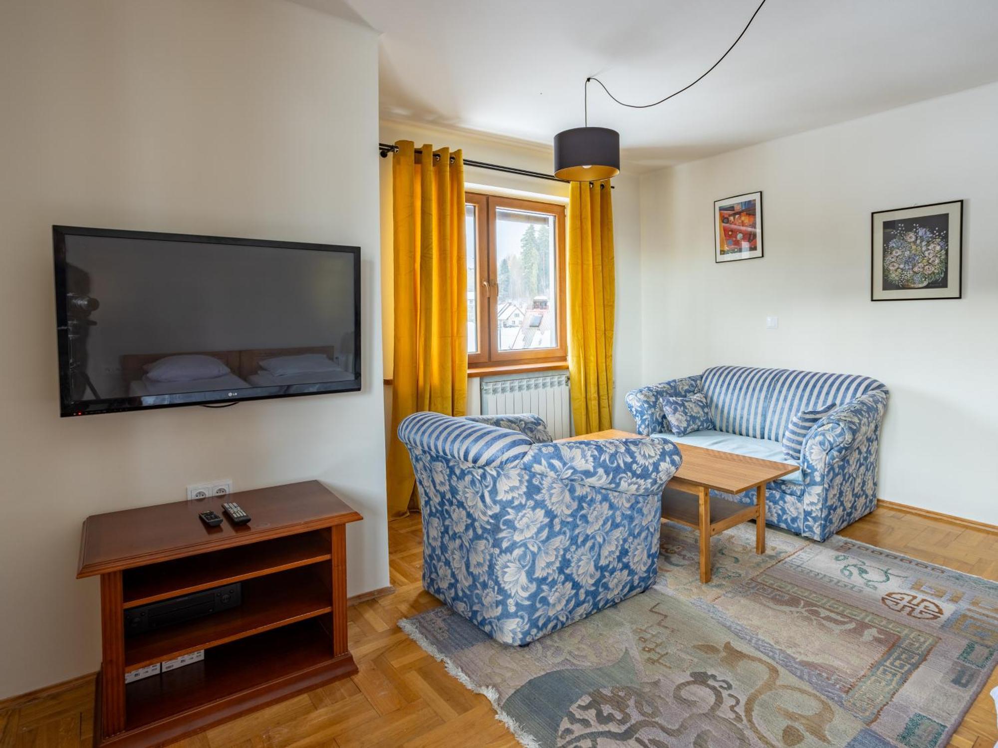 W Gorcach Apartment Neumarkt